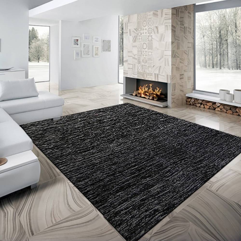 Black Rug