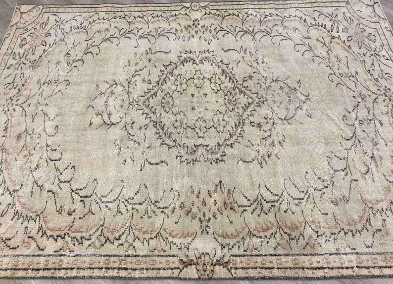 Antique Turkish Oushak Rug 246Cm X 173Cm Hand Knotted