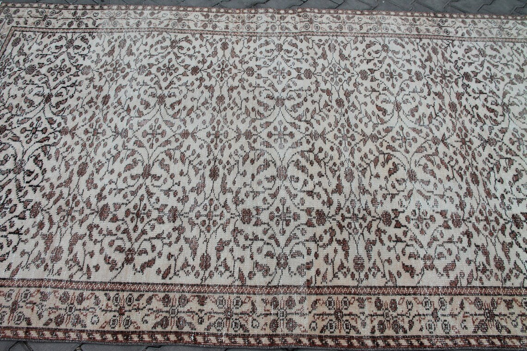 Antique Turkish Oushak Rug 270cm x 156cm Hand Knotted