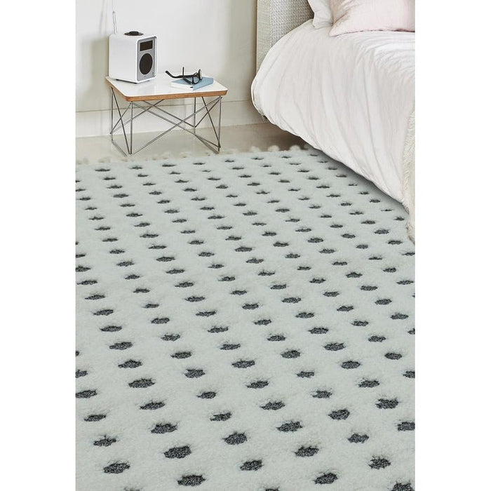 Ariana AR05 Dotty Modern Moroccan Berber Textured Hi-Low Soft Plush Boho Shaggy Cream/Grey Rug