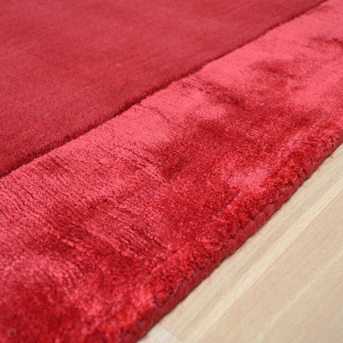 Ascot Modern Plain Hand-Woven Wool Centred Loop Pile Metallic Shimmer Wide Viscose Border Red Rug