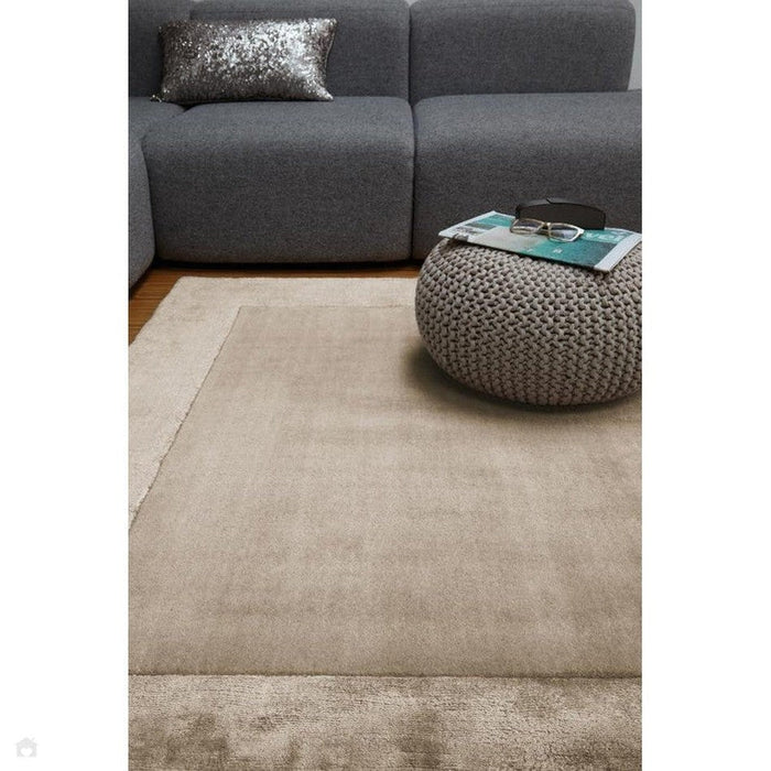 Ascot Modern Plain Hand-Woven Wool Centred Loop Pile Metallic Shimmer Wide Viscose Border Sand Rug