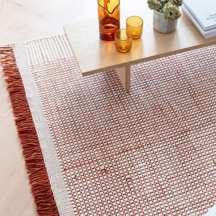 Avalon Modern Plain Beaded Basketweave Hand-Woven Textured Wool Flatweave Rust Rug