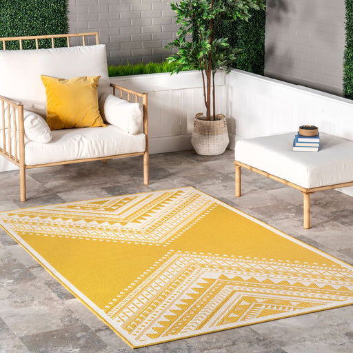 Aztec Prism Yellow Indoor Outdoor Area Rug 140x200 cm