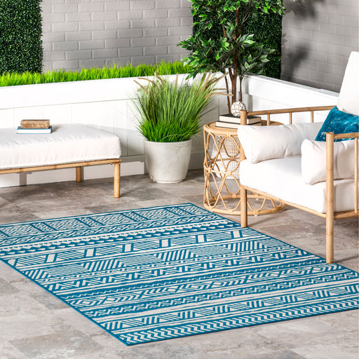 Banded Striped Area Rug for Indoor and Outdoor Use