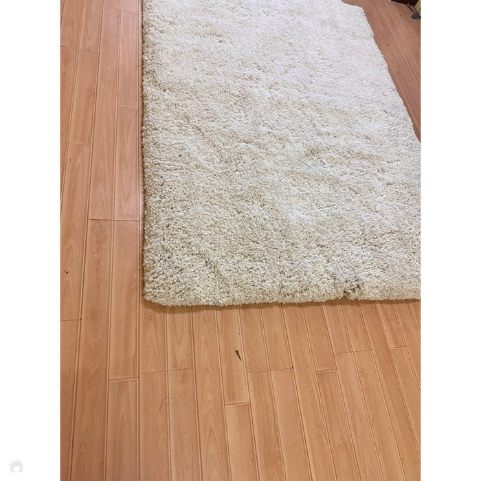 Barnaby Super Plush Heavyweight High-Density Luxury Hand-Woven Super Soft-Touch High-Pile Plain Polyester Shaggy Off White Rug