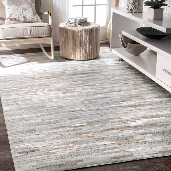 Beige Cowhide Patchwork Area Rug 140x200 cm