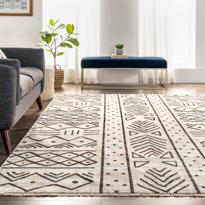 Beige Fringed Area Rug With Bohemian Design