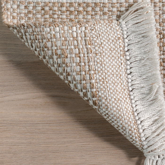 Beige Handwoven Wool Polyester Fringed Area Rug