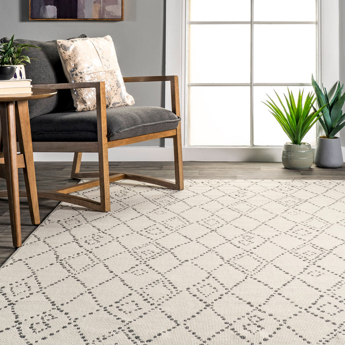 Beige Moroccan Trellis Area Rug 160 x 230 cm