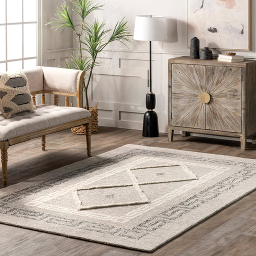 Beige Powerloomed Area Rug for Luxurious Home Comfort