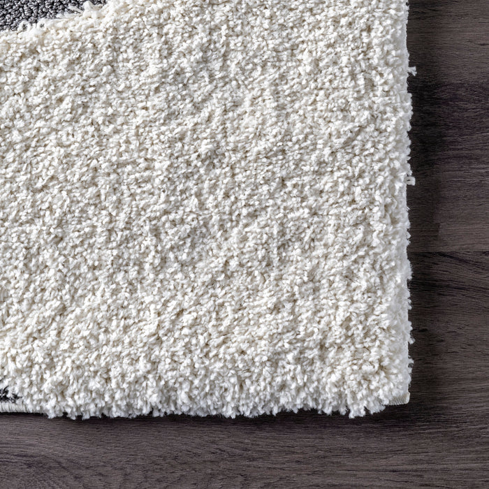 Beige Shag Rug For Comfortable Home Décor