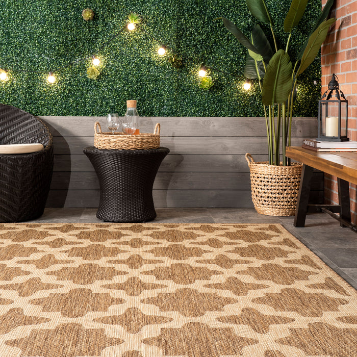 Beige Starry Trellis Area Rug for Indoor and Outdoor Use