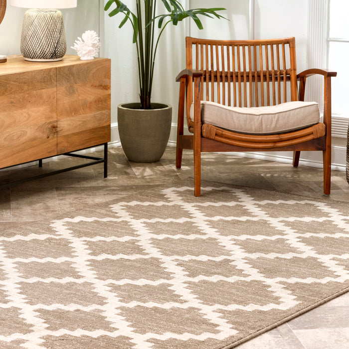 Beige Trellis Area Rug 160 cm for Living Room