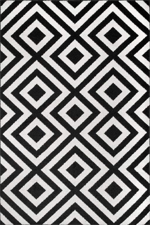 Black Chevron Stripes Area Rug 120x180 cm