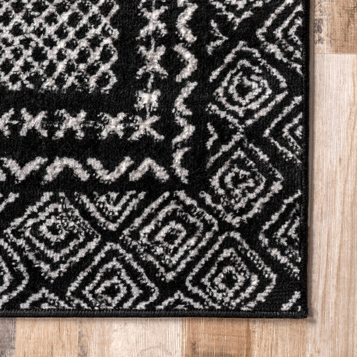 Black Lattice Area Rug 120x180 cm Durable Soft Texture