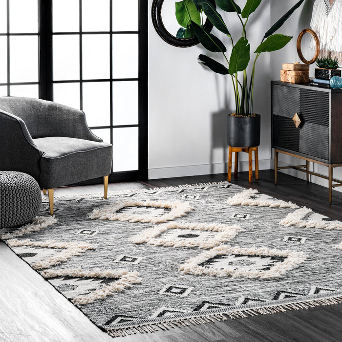 Black Shaggy Moroccan Lattice Fringe Wool Rug 120x180 cm