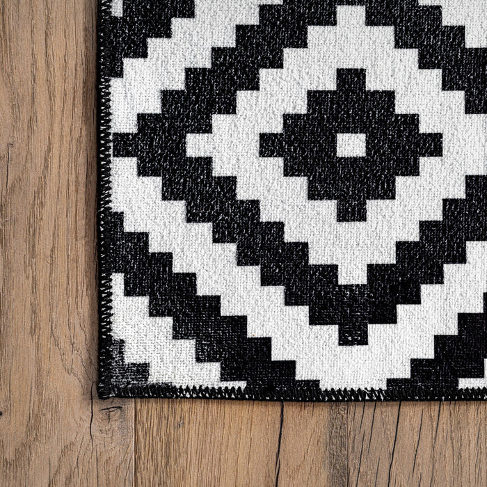 Black Washable Diamond Area Rug for Home Decor