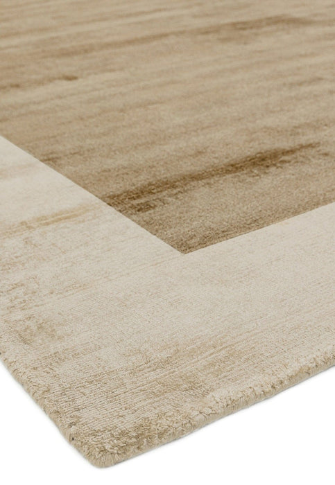 Blade Border Putty Champagne Rug