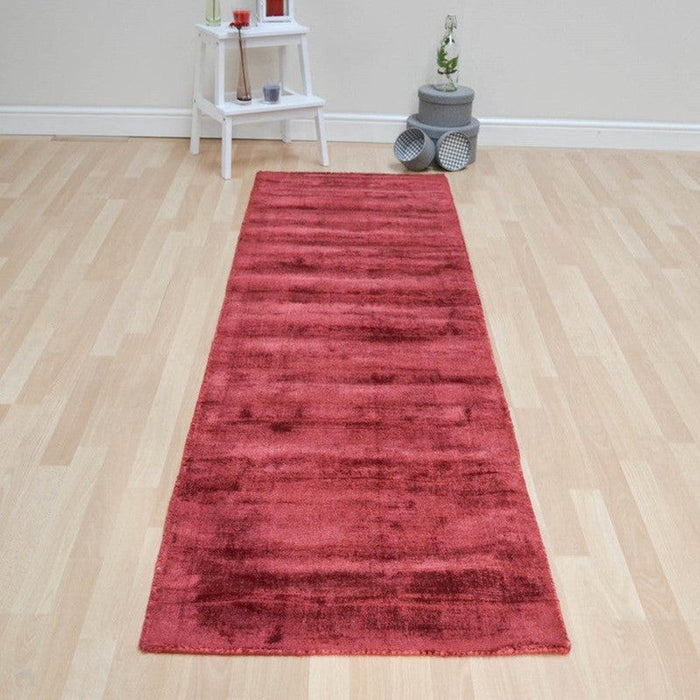 Blade Modern Plain Distressed Shimmer Hand-Woven Textured Silky Viscose Flatweave Berry Runner