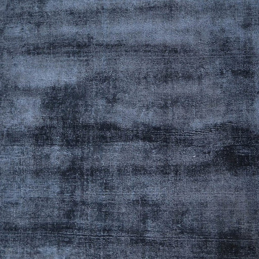 Blade Modern Plain Distressed Shimmer Hand-Woven Textured Silky Viscose Flatweave Charcoal Runner