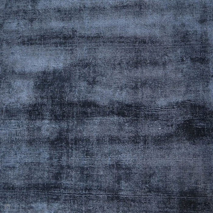 Blade Modern Plain Distressed Shimmer Handvävd Textured Silkeslen Viskos Flatweave Charcoal Runner 66 x 240 cm