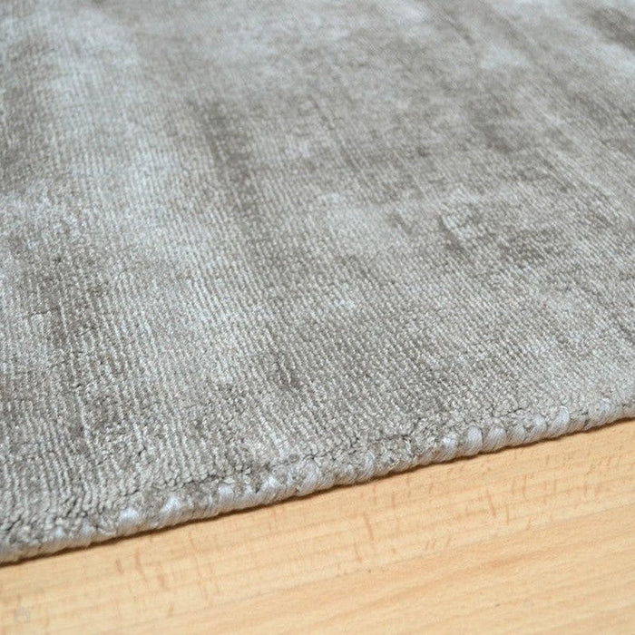 Blade Modern Plain Distressed Shimmer Hand-Woven Textured Silky Viscose Flatweave Moleskin Rug