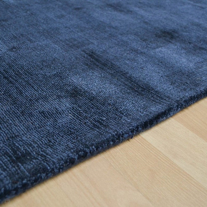 Blade Modern Plain Distressed Shimmer Hand-Woven Textured Silky Viscose Flatweave Navy Runner