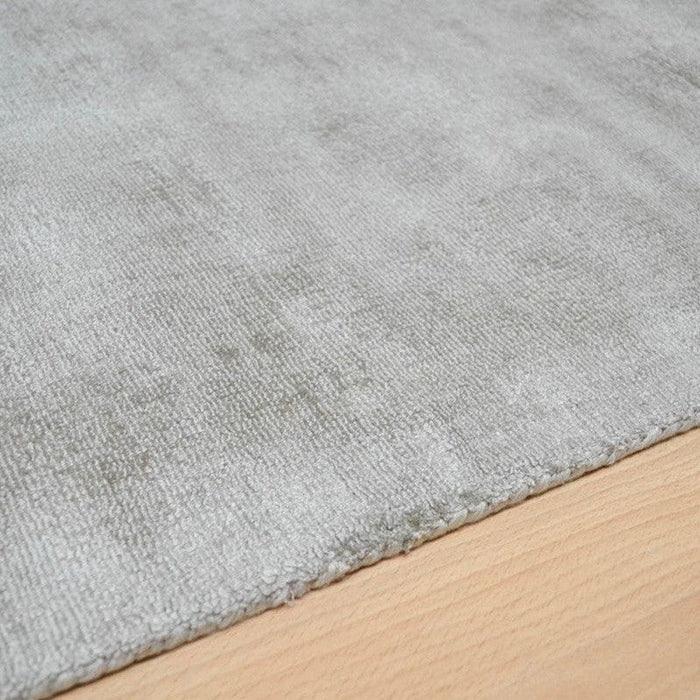 Blade Modern Plain Distressed Shimmer Hand-Woven Textured Silky Viscose Flatweave Smoke Runner