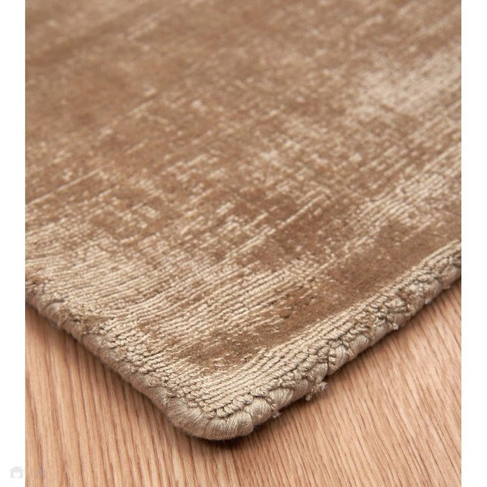 Blade Modern Plain Distressed Shimmer Hand-Woven Textured Silky Viscose Flatweave Soft Gold/Beige Runner