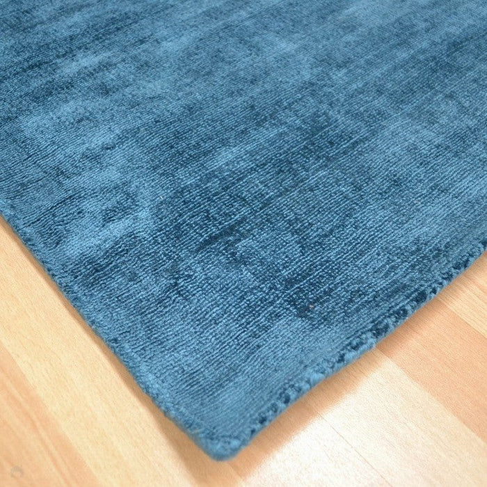 Blade Modern Plain Distressed Shimmer Hand-Woven Textured Silky Viscose Flatweave Teal Rug