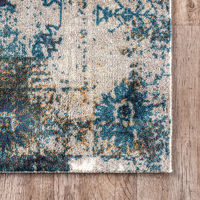 Blue Area Rug with Elegant Design and Soft Fibers