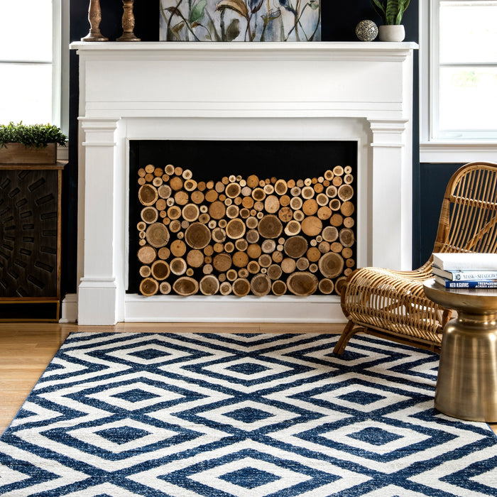 Blue Chevron Stripes Area Rug 120x180 cm