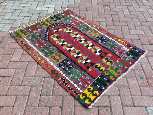 Bohemian käsintehty Kilim-matto 135cm x 100cm Vintage Design