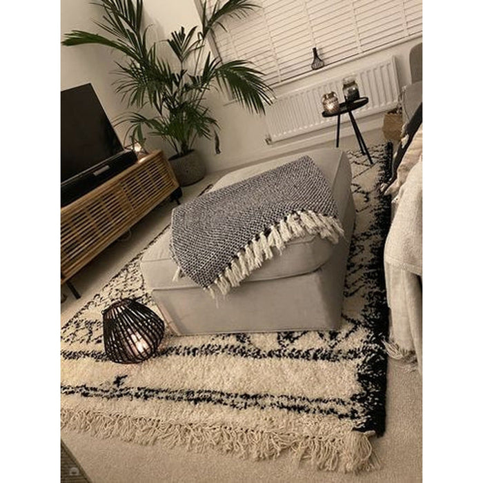 Boho 5402 Modern Moroccan Berber Soft Plush Shaggy White/Black Rug