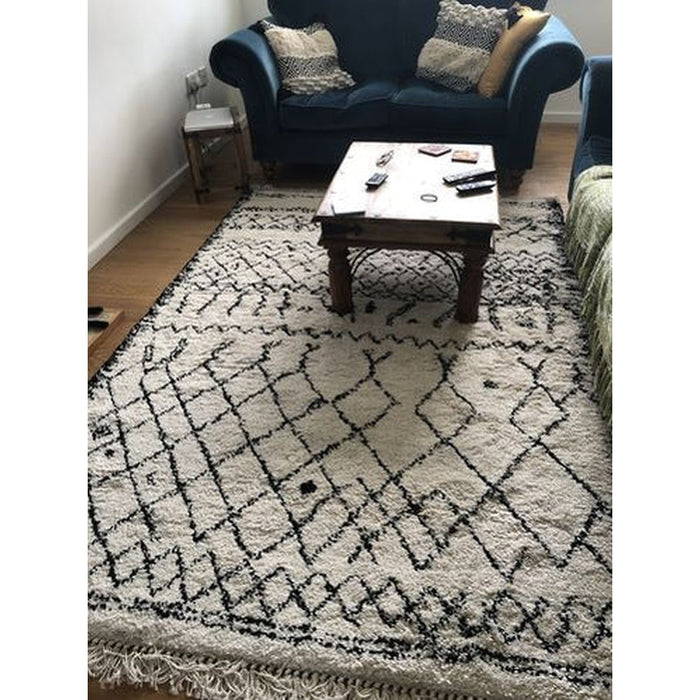 Boho 5402 Modern Moroccan Berber Soft Plush Shaggy White/Black Rug