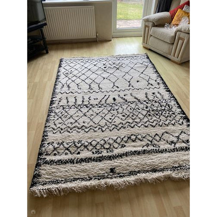 Boho 5402 Modern Moroccan Berber Soft Plush Shaggy White/Black Rug