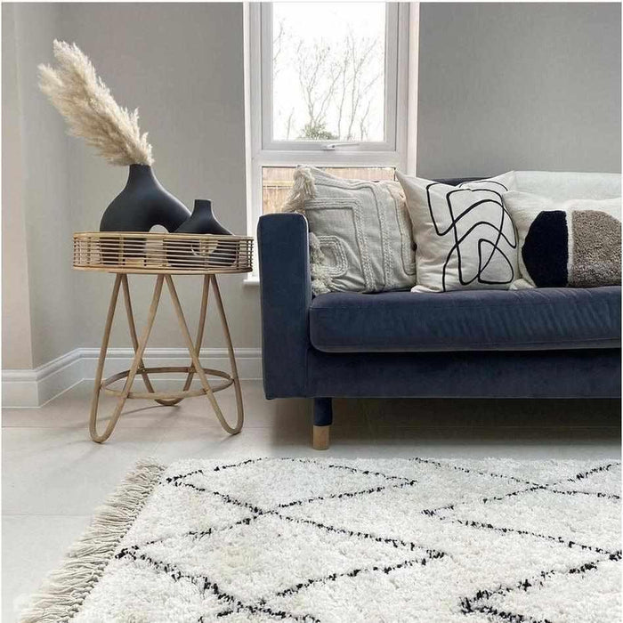 Boho 8280 Modern Moroccan Berber Soft Plush Shaggy White/Black Rug