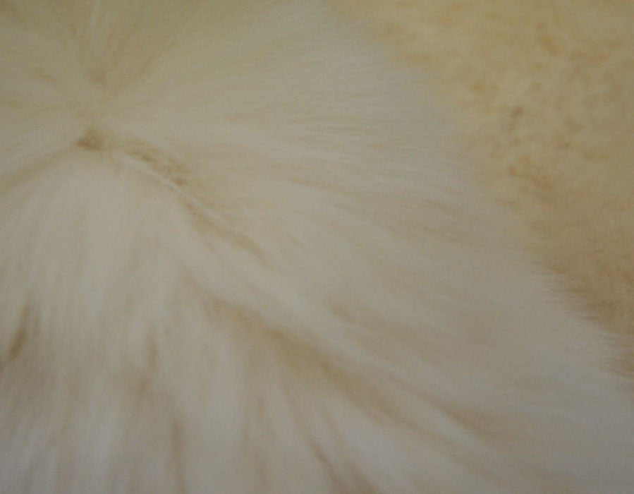 Bowron Longwool Champagne Sheepskin Rug
