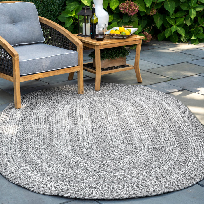 Braided Grey Rug For Indoor And Outdoor Use