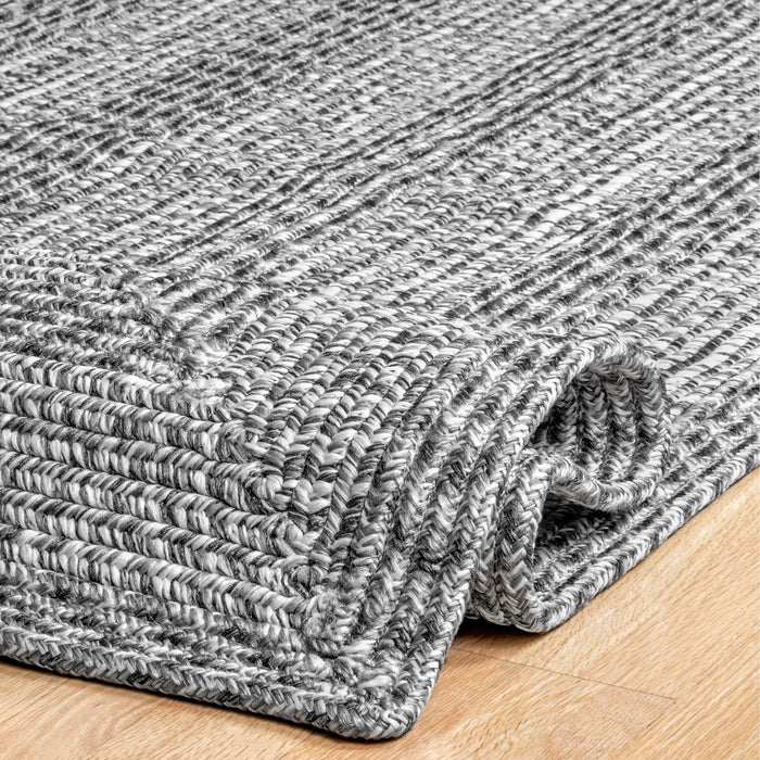 Braided Grey Rug For Indoor And Outdoor Use