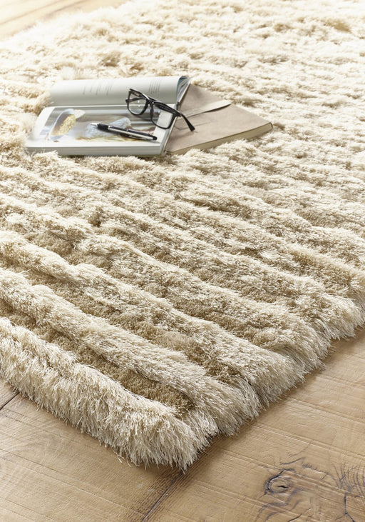 Carved Glamour Natural Rug