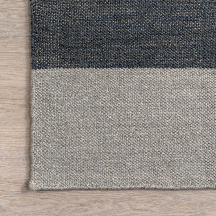 Colorblocked Wool Area Rug in Grey and Blue Jay Design