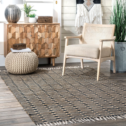 Contemporary Black Trellis Area Rug 120x180 cm