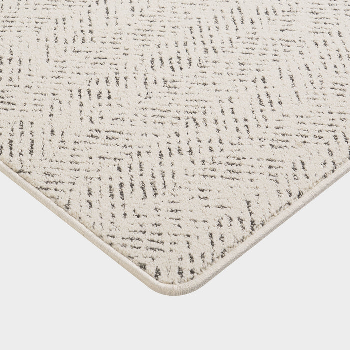 Custom Distressed Chevron Area Rug 152 Cm Ivory