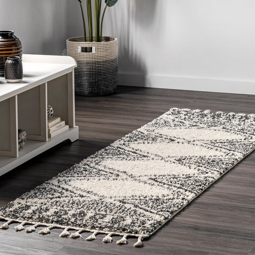 Diamond Pattern Tassel Area Rug 160x230 cm Off White