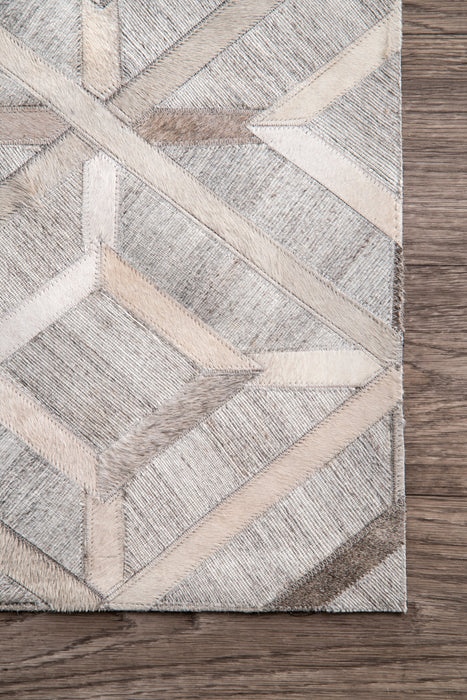 Diamond Trellis Cowhide Area Rug 140x200 cm Grey