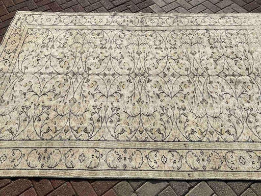 Distressed Oushak Rug 265cm x 170cm Faded Vintage Design