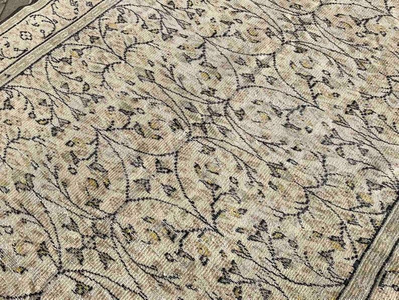 Distressed Oushak Rug 265cm x 170cm Faded Vintage Design