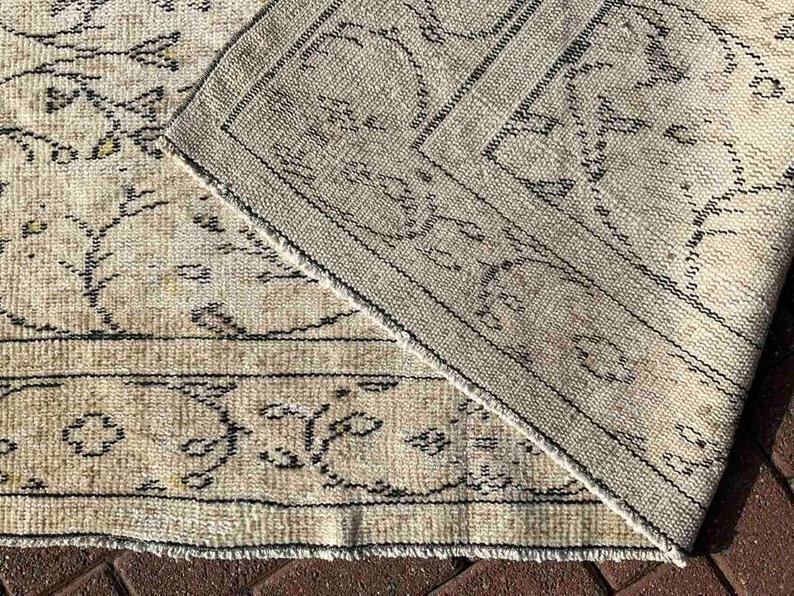 Distressed Oushak Rug 265cm x 170cm Faded Vintage Design
